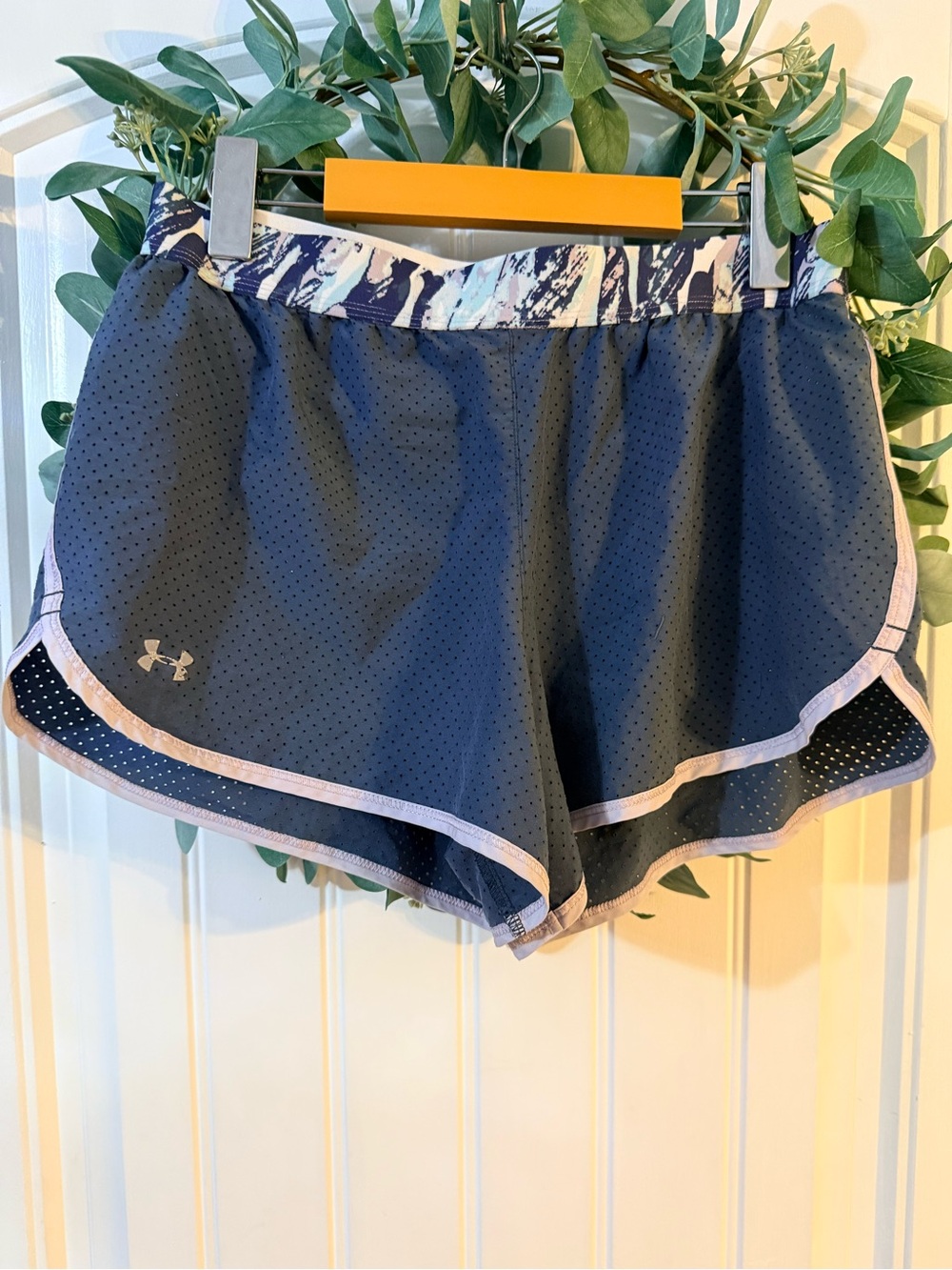 🌿4/$25 • Under Armour Athletic Shorts with Light Pink Trim and Printed Waistband